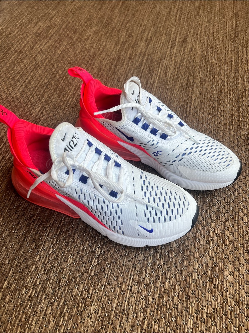 Nike Air Max 270 Ultramarine White Blue Red Women’s Size 8
